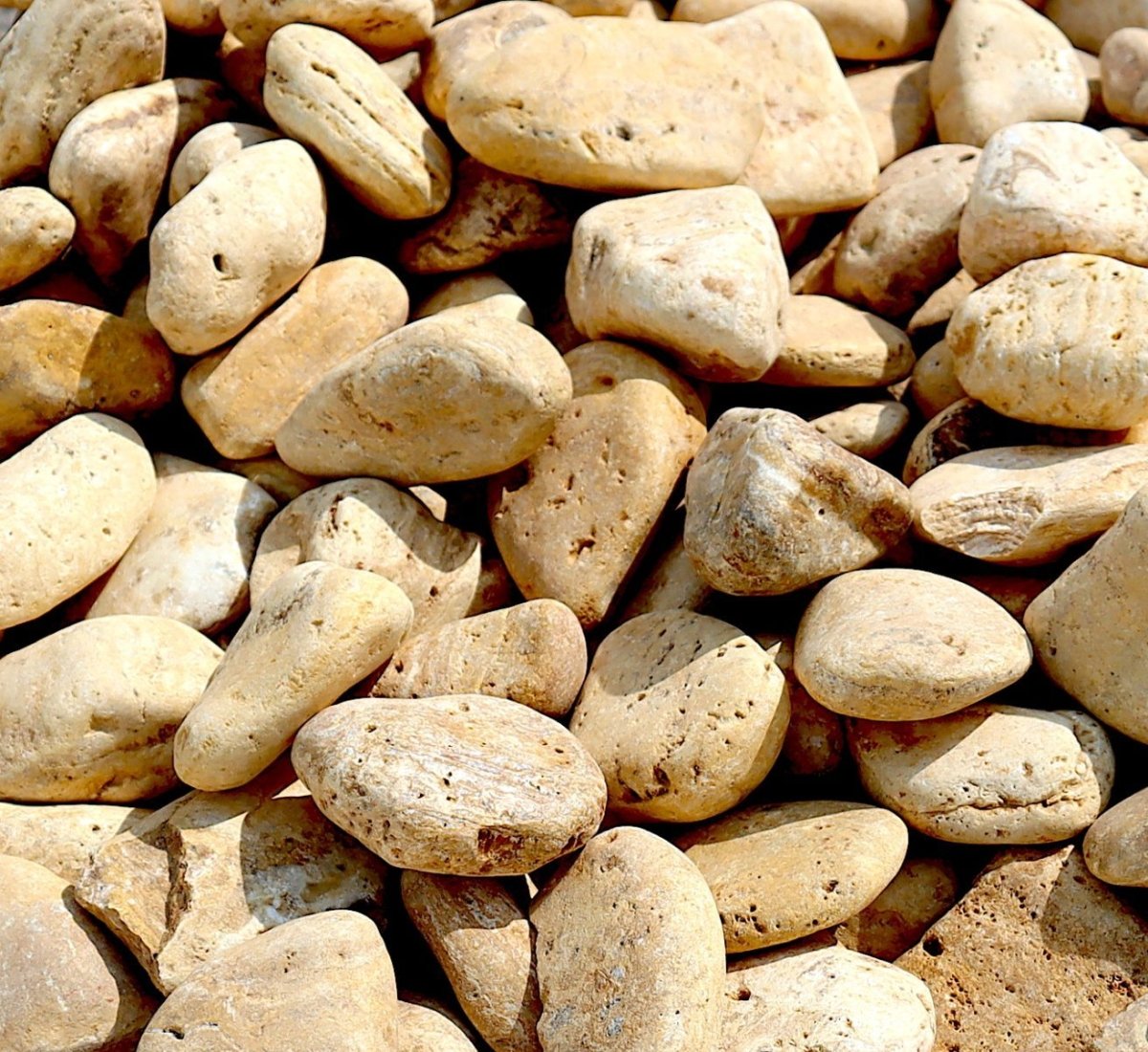 Yellow River Stones Yellow Forest River Stone "Natural Garden Material" - Greensouq -